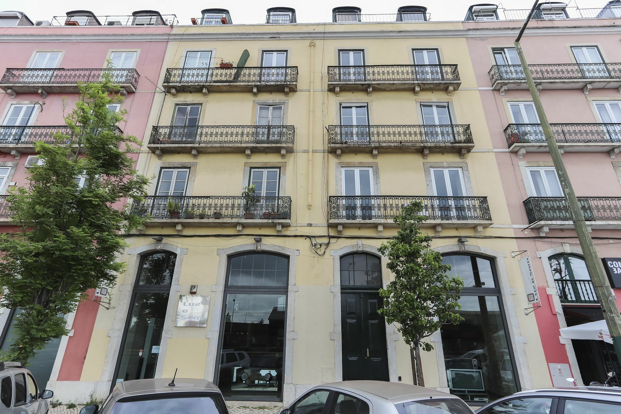 Santos River View By Homing Lisbon Exterior photo
